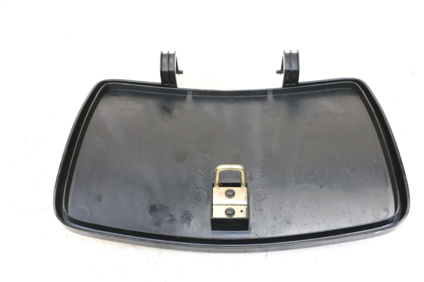 photo de HOES VOOR HANDSCHOENENVAK KYMCO PEOPLE S 125 (2000 - 2008) - Zoom op gebruiksstaat