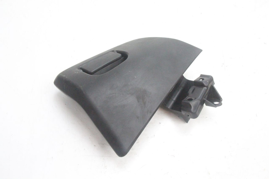 photo de HANDSCHOENENVAKHOUDER HONDA PCX (JF28) 125 (2009 - 2011) - Detail van het onderdeel