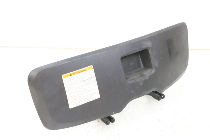 photo de HANDSCHOENENVAKHOUDER SUZUKI BURGMAN 125 (2007 - 2014) - Technische close-up