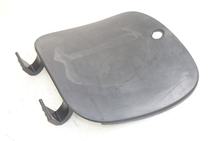 photo de HANDSCHOENENVAKHOUDER PEUGEOT TWEET 4T 50 (2014 - 2019) - Zoom op gebruiksstaat