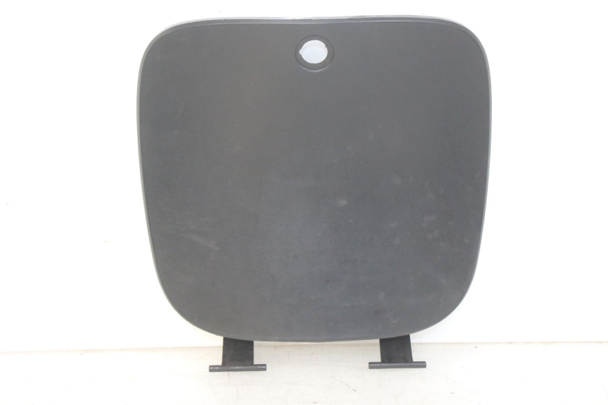 photo de HOES VOOR HANDSCHOENENVAK PEUGEOT TWEET 4T 50 (2018 - 2022) - Hoofdaanzicht