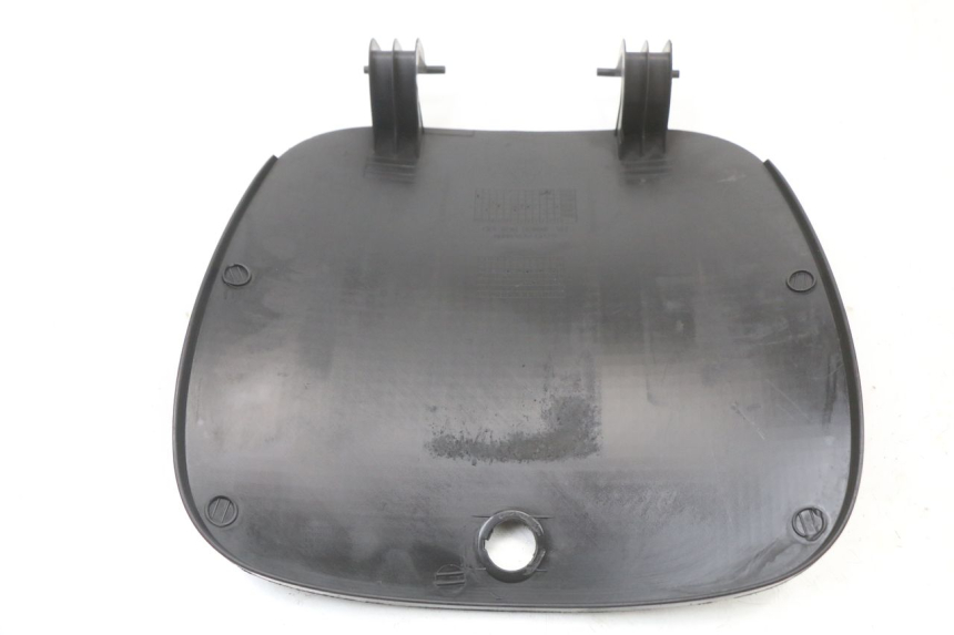 photo de HOES VOOR HANDSCHOENENVAK PEUGEOT TWEET 125 (2018 - 2021) - Technische close-up