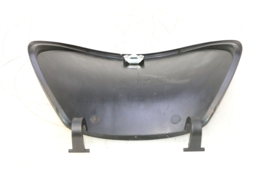 photo de HOUDER VOOR HET HANDSCHOENENVAK PIAGGIO ZIP IGET 4T 50 (2021 - 2023) - Technische close-up