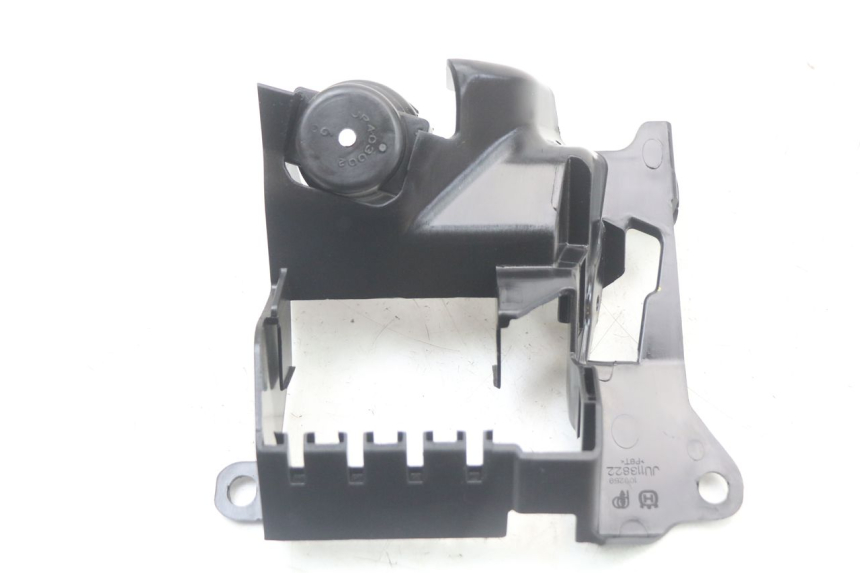 photo de ZEKERINGHOUDER HUSQVARNA SVARTPILEN 401 (2018 - 2023) - Detail van het onderdeel