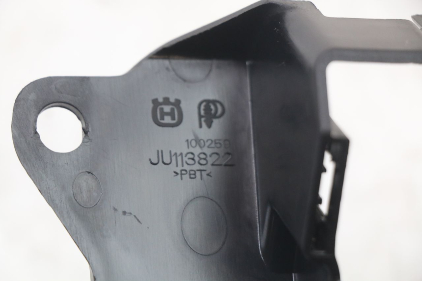 photo de ZEKERINGHOUDER HUSQVARNA SVARTPILEN 401 (2018 - 2023) - Technische close-up