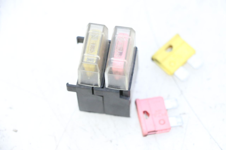 photo de ZEKERINGHOUDER YAMAHA YP MAJESTY 125 (2007 - 2010) - Andere kijkhoek