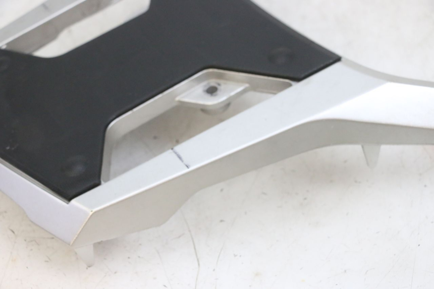 photo de DRAGER SUZUKI DL V STROM 1000 (2002 - 2007) - Detail van het onderdeel