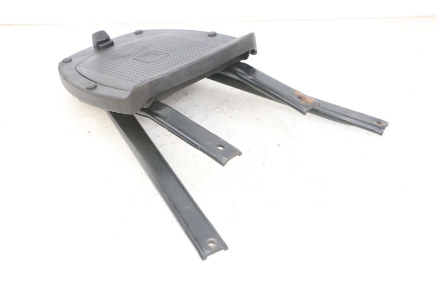 photo de DRAGER PEUGEOT ELYSEO 125 (1999 - 2004) - Bevestigingspunten