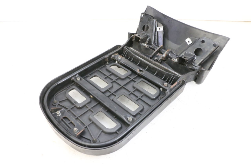 photo de DRAGERACK PIAGGIO MP3 RL 250 (2006 - 2010) - Staat van het oppervlak