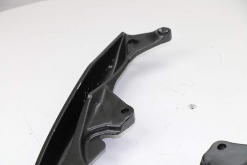 photo de DRAGER HONDA PCX (JF28) 125 (2009 - 2011) - Bevestigingspunten