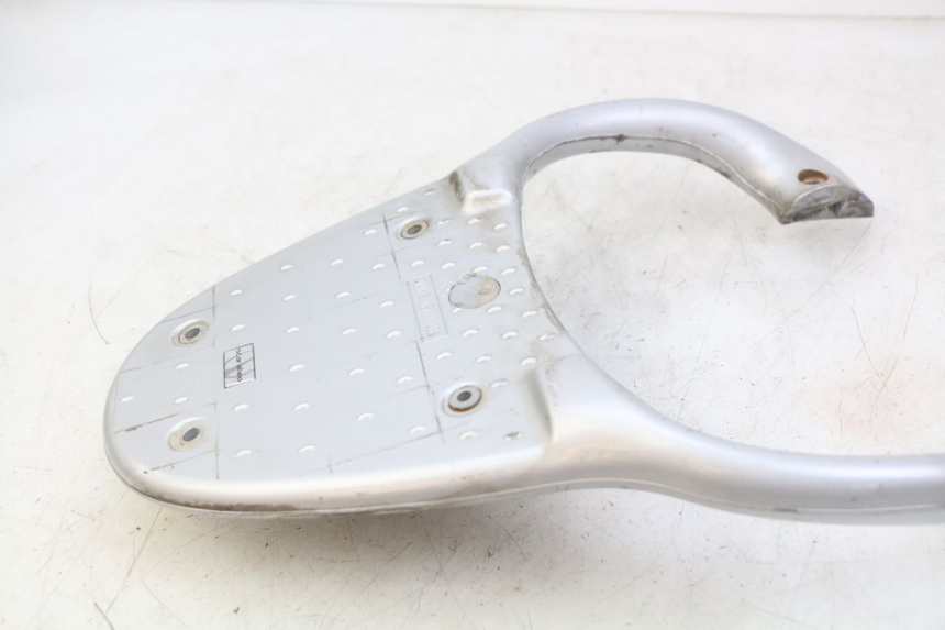 photo de DRAGERACK APRILIA SCARABEO 100 (2003 - 2012) - Detail van het onderdeel