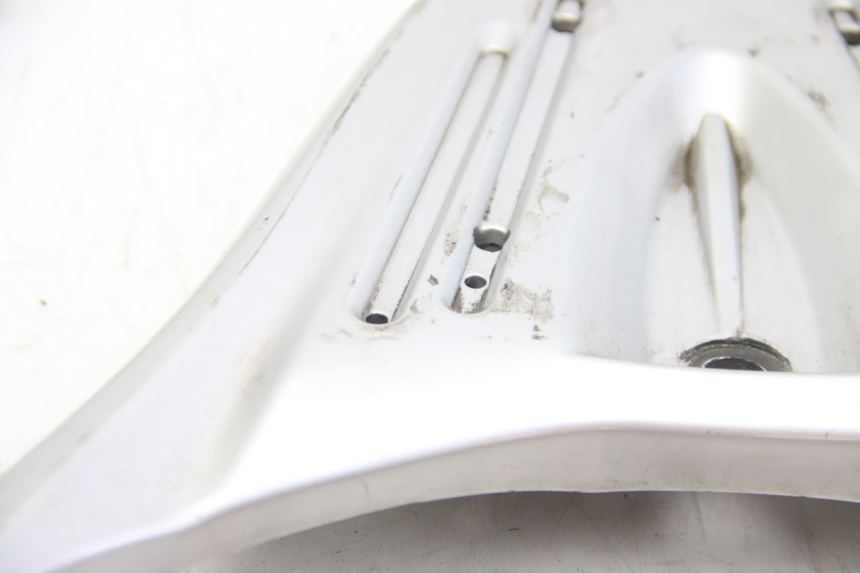 photo de DRAGER SUZUKI SIXTEEN 125 (2008 - 2010) - Zoom op gebruiksstaat