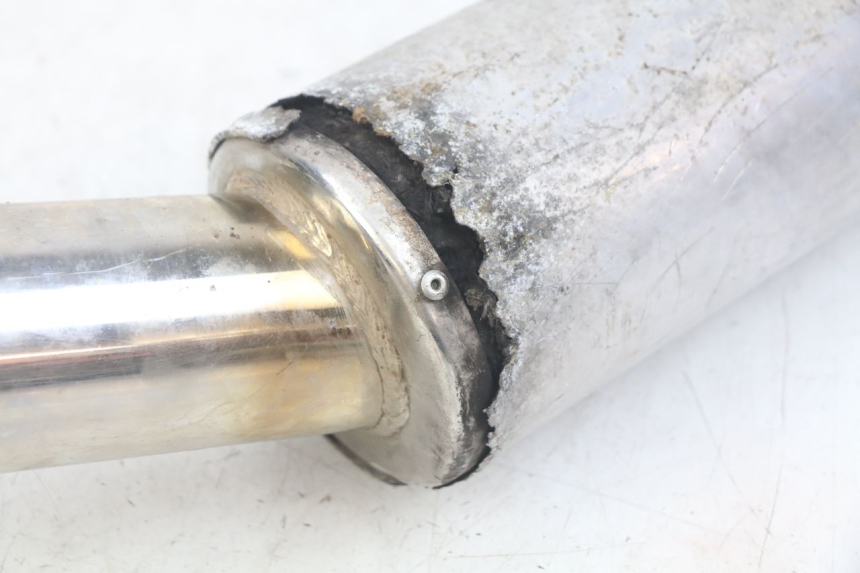 photo de RECHTER UITLAATDEMPER HONDA CBR F SC25 1000 (1989 - 1992) - Technische close-up