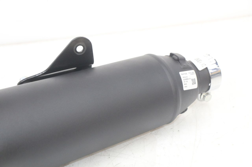 photo de RECHTER UITLAATDEMPER ROYAL ENFIELD CONTINENTAL GT 650 (2019 - 2024) - Zoom op gebruiksstaat