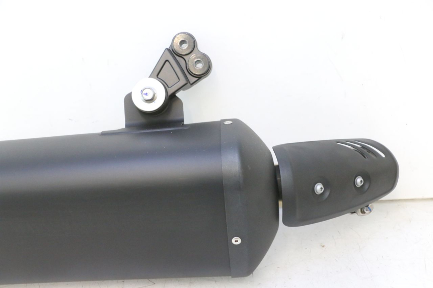 photo de UITLAATDEMPER YAMAHA FZ8 800 (2010 - 2016) - Zoom op gebruiksstaat
