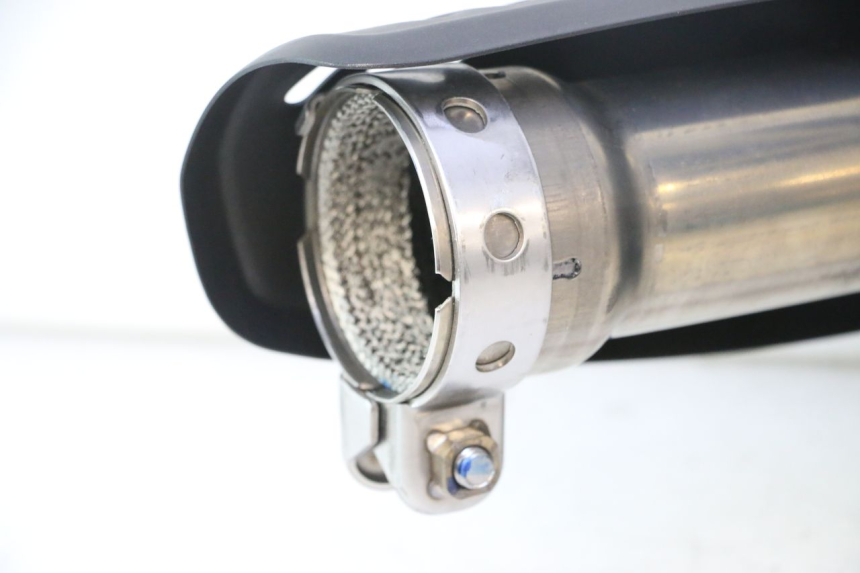 photo de UITLAATDEMPER YAMAHA FZ8 800 (2010 - 2016) - Staat van het oppervlak