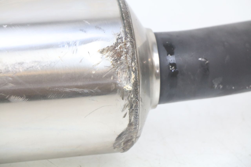 photo de UITLAATDEMPER YAMAHA FZS FAZER 600 (1998 - 2001) - Aanvullende foto