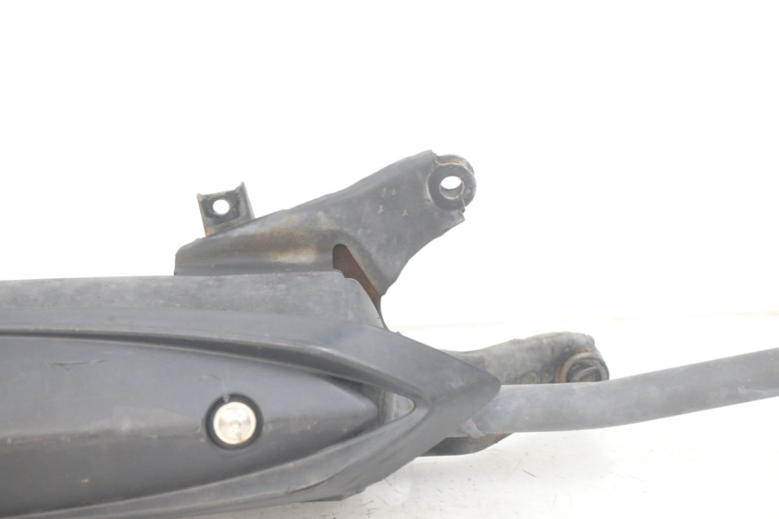 photo de UITLAATDEMPER PEUGEOT KISBEE 4T 50 (2010 - 2017) - Kenmerkende details