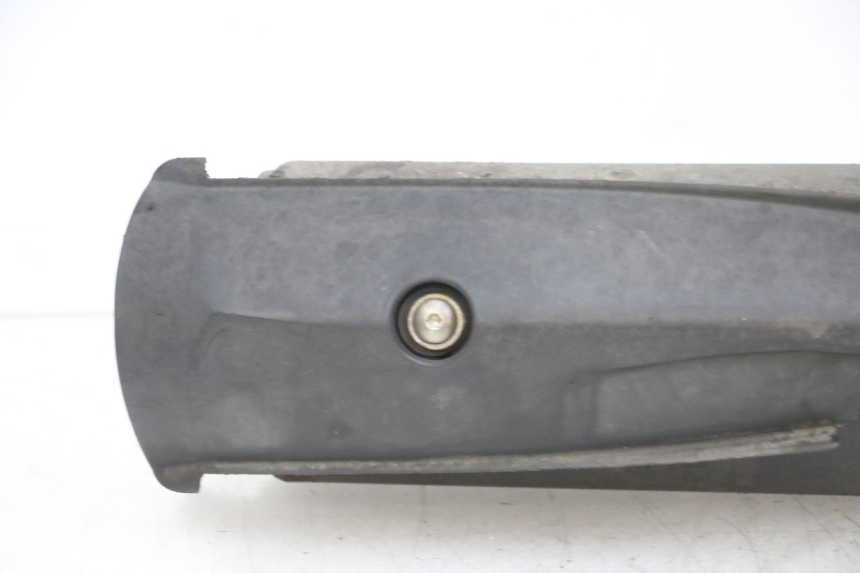 photo de UITLAATDEMPER PEUGEOT KISBEE 4T 50 (2010 - 2017) - Detailaanzicht