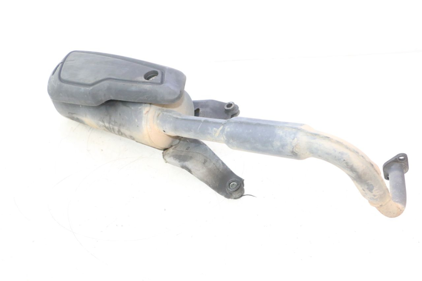 photo de UITLAATPIJP PEUGEOT KISBEE 4T 50 (2023 - 2026) - Detail van het onderdeel