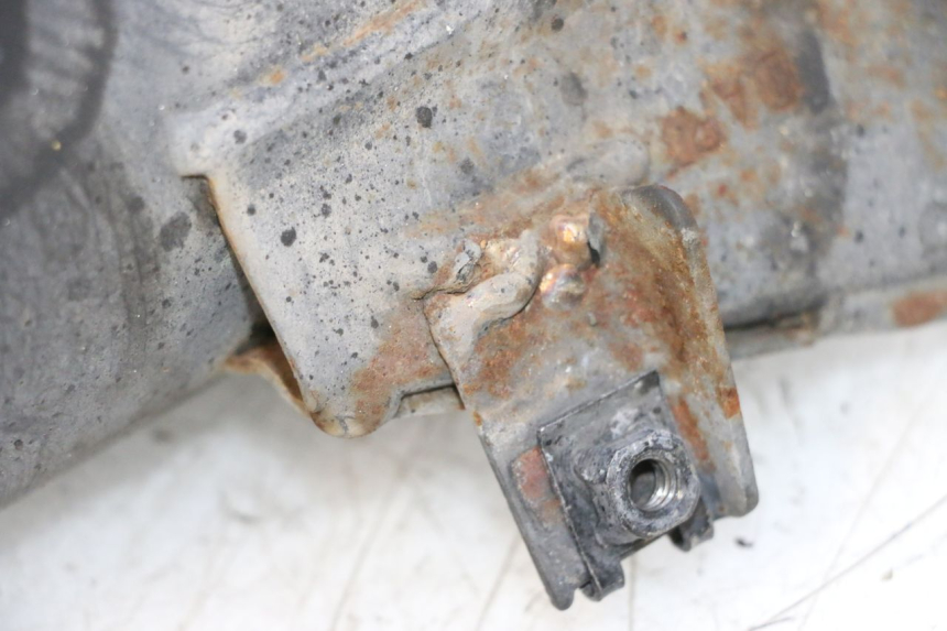 photo de UITLAATDEMPER PEUGEOT KISBEE 4T 50 (2018 - 2022) - Kenmerkende details