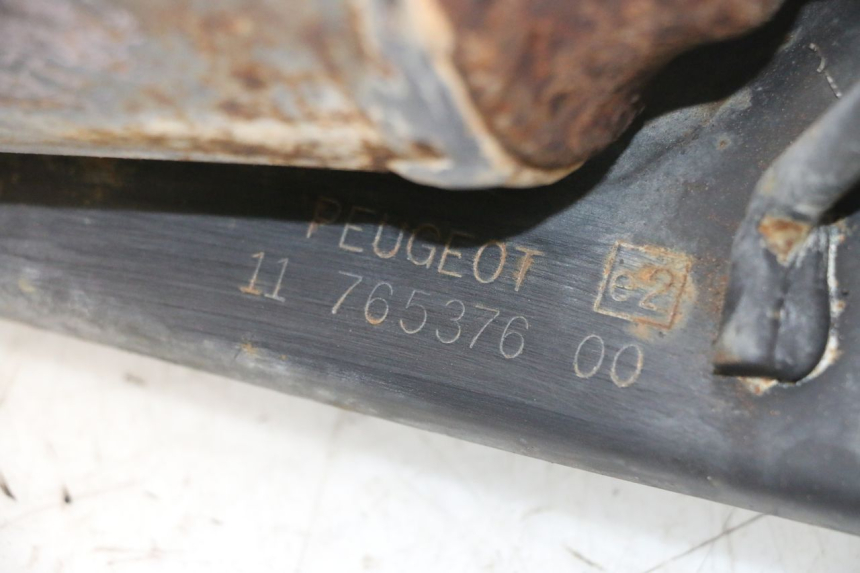 photo de UITLAATPIJP PEUGEOT LUDIX PRO 2T 50 (2010 - 2017) - Staat van het oppervlak