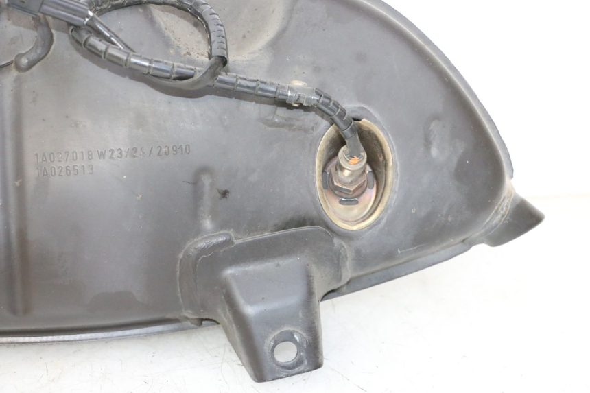 photo de UITLAATDEMPER PIAGGIO MP3 HPE 310 (2024 - 2025) - Bevestigingspunten