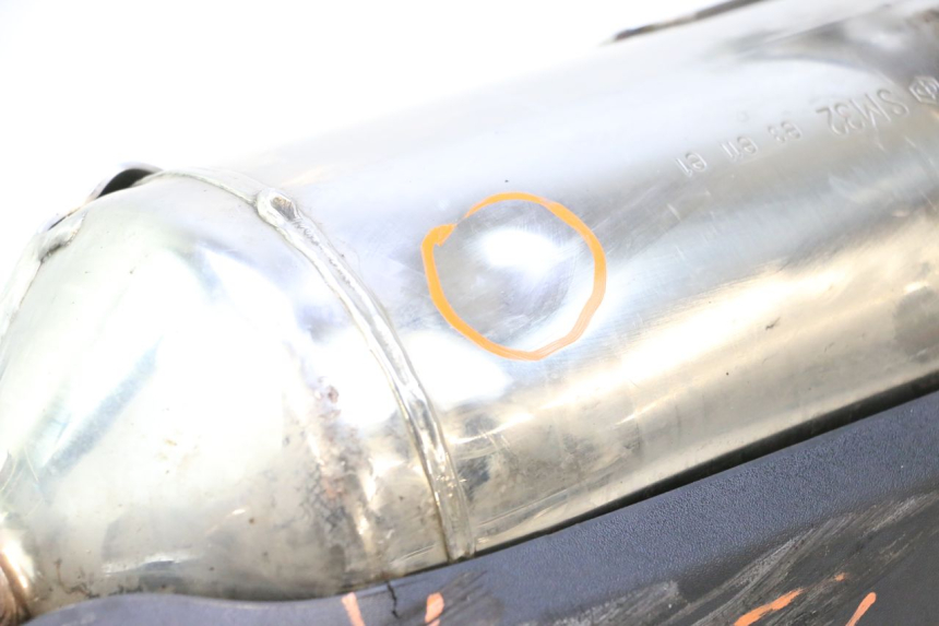 photo de UITLAATDEMPER PIAGGIO MP3 LT 400 (2007 - 2012) - Zoom op gebruiksstaat