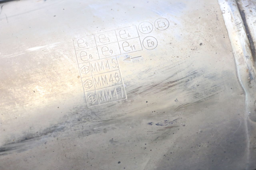 photo de UITLAATDEMPER PIAGGIO MP3 500 (2016 - 2018) - Andere kijkhoek