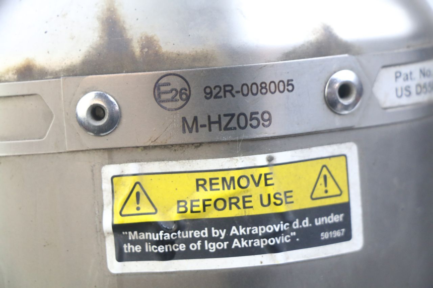 photo de UITLAATDEMPER YAMAHA MT ABS 125 (2014 - 2018) - Bevestigingspunten