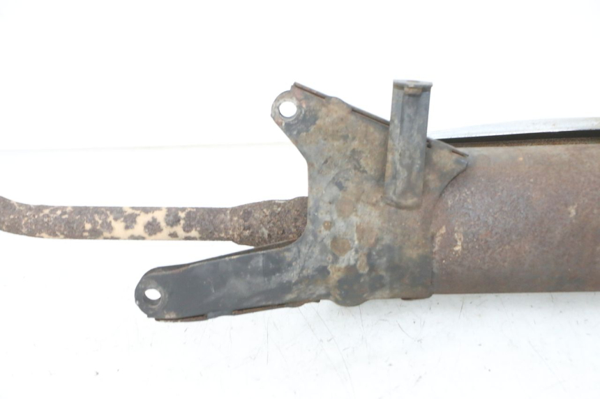 photo de UITLAATDEMPER JM MOTORS OLDIES 4T 50 (2010 - 2020) - Bevestigingspunten