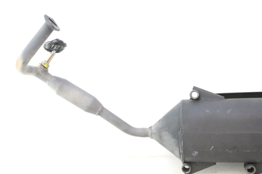 photo de UITLAATPIJP JM MOTORS R-MAX TECH 50 (2024 - 2026) - Technische close-up