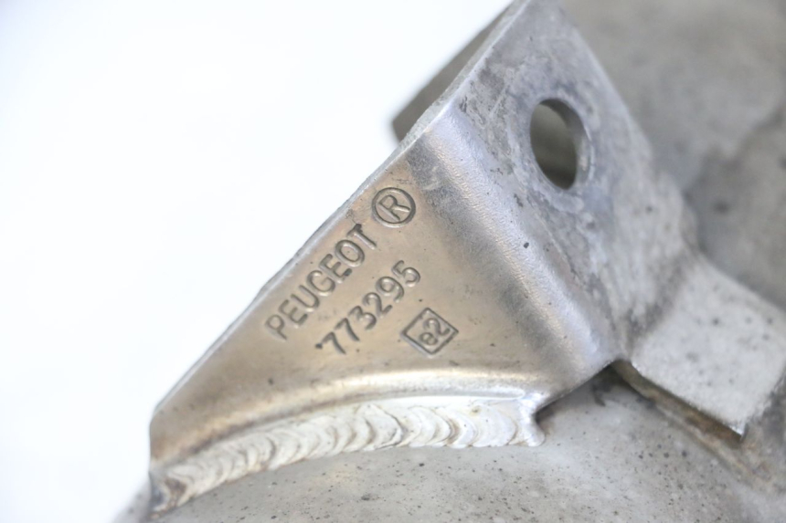 photo de UITLAATDEMPER PEUGEOT SATELIS 125 (2013 - 2018) - Detail van het onderdeel