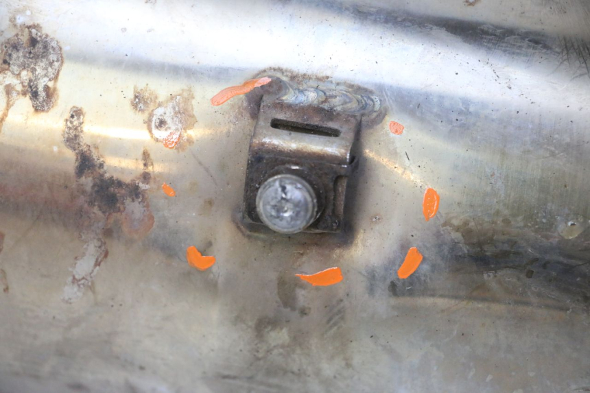 photo de UITLAATDEMPER PEUGEOT SATELIS 125 (2013 - 2018) - Profielaanzicht