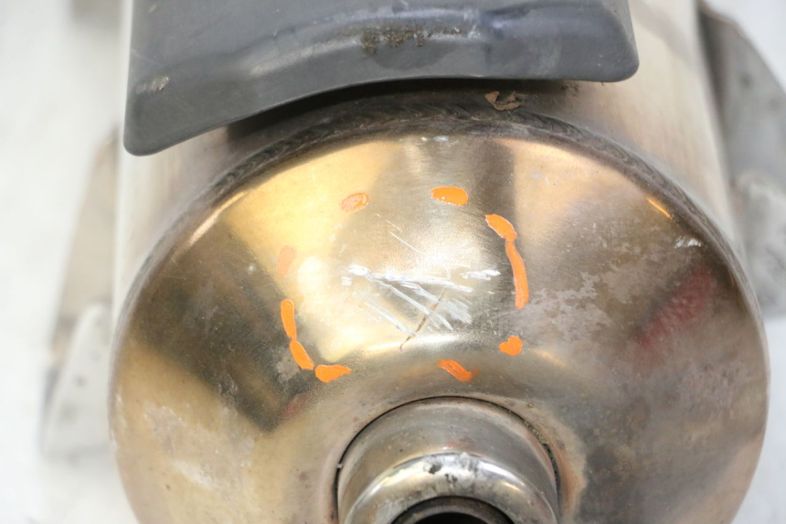 photo de UITLAATDEMPER PEUGEOT SATELIS 125 (2006 - 2009) - Zoom op componenten