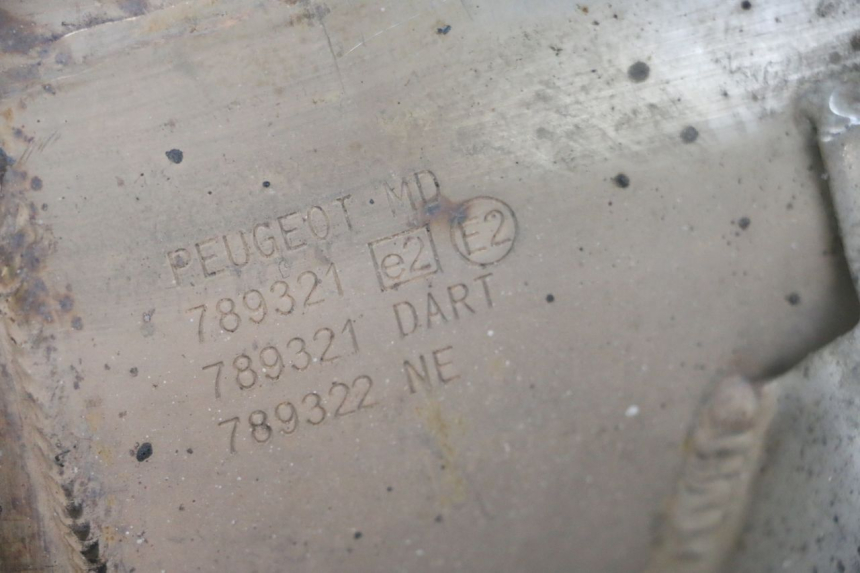 photo de UITLAATDEMPER PEUGEOT SATELIS 125 (2013 - 2018) - Markeringen en referenties