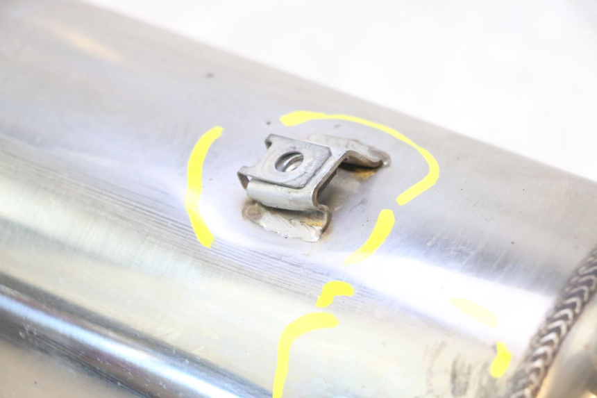 photo de UITLAATDEMPER PEUGEOT SATELIS 125 (2013 - 2018) - Kenmerkende details