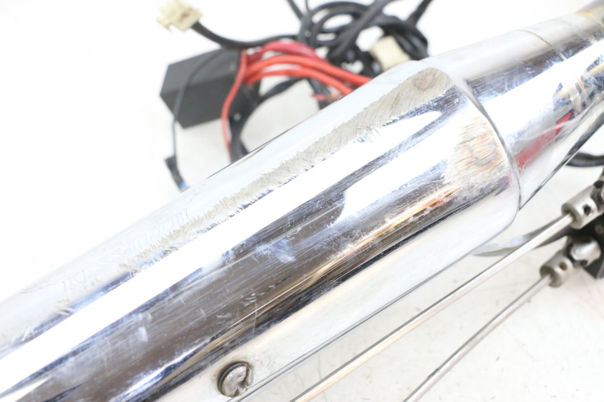 photo de UITLAATDEMPER HARLEY DAVIDSON SPORTSTER XL CUSTOM 1200 (2003 - 2004) - Kenmerkende details