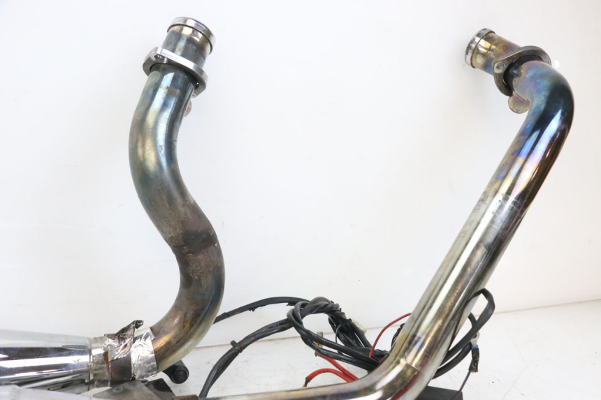 photo de UITLAATDEMPER HARLEY DAVIDSON SPORTSTER XL CUSTOM 1200 (2003 - 2004) - Detail van het onderdeel