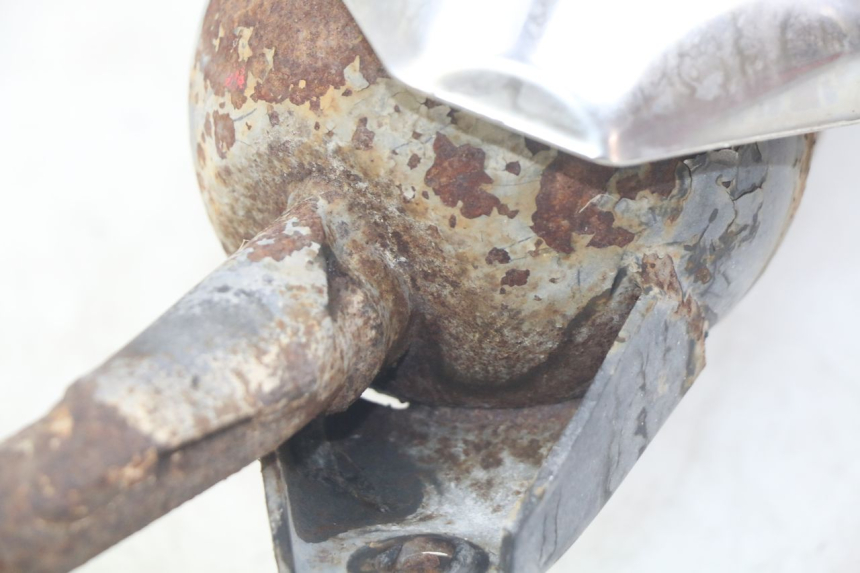 photo de UITLAATDEMPER SUZUKI UH BURGMAN 125 (2002 - 2006) - Detail van het onderdeel