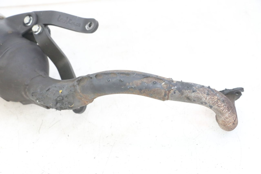 photo de UITLAATDEMPER PEUGEOT VIVACITY NEW 2T 50 (2008 - 2017) - Bevestigingspunten