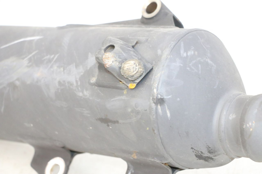 photo de UITLAATDEMPER YAMAHA XMAX X-MAX 125 (2021 - 2025) - Zoom op componenten