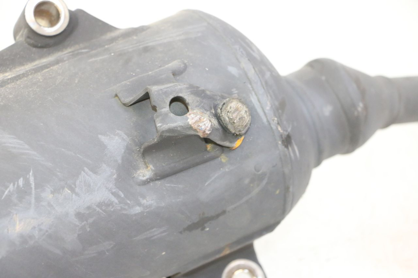 photo de UITLAATDEMPER YAMAHA XMAX X-MAX 125 (2021 - 2025) - Alternatieve hoek