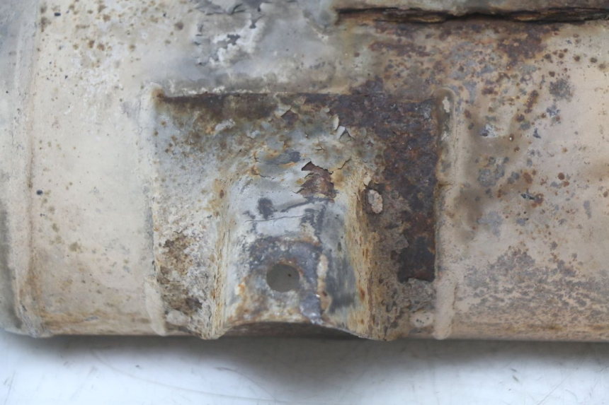 photo de UITLAATDEMPER PIAGGIO XEVO - X EVO 125 (2007 - 2017) - Staat van het oppervlak