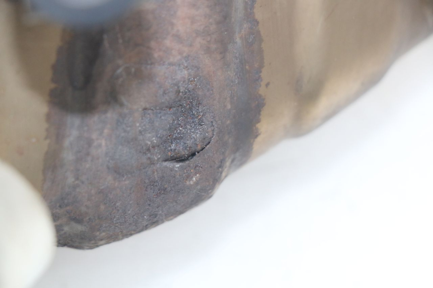 photo de UITLAATDEMPER SUZUKI XF FREEWIND 650 (1997 - 2003) - Zoom op gebruiksstaat