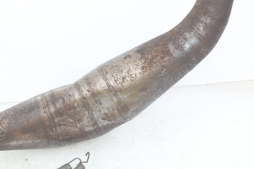 photo de UITLAATDEMPER PEUGEOT XP6 50 (2006 - 2011) - Alternatieve hoek