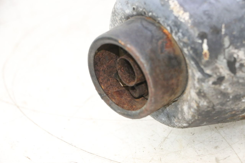 photo de UITLAATDEMPER YAMAHA YP MAJESTY 125 (2002 - 2006) - Detailaanzicht