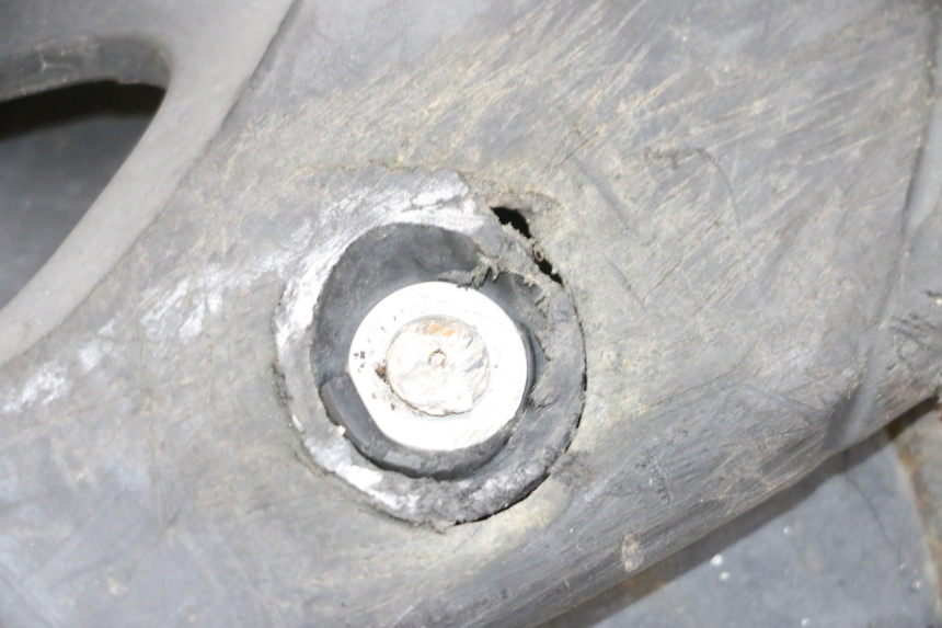 photo de UITLAATDEMPER PIAGGIO ZIP 4T 50 (2018 - 2020) - Zoom op kwaliteit