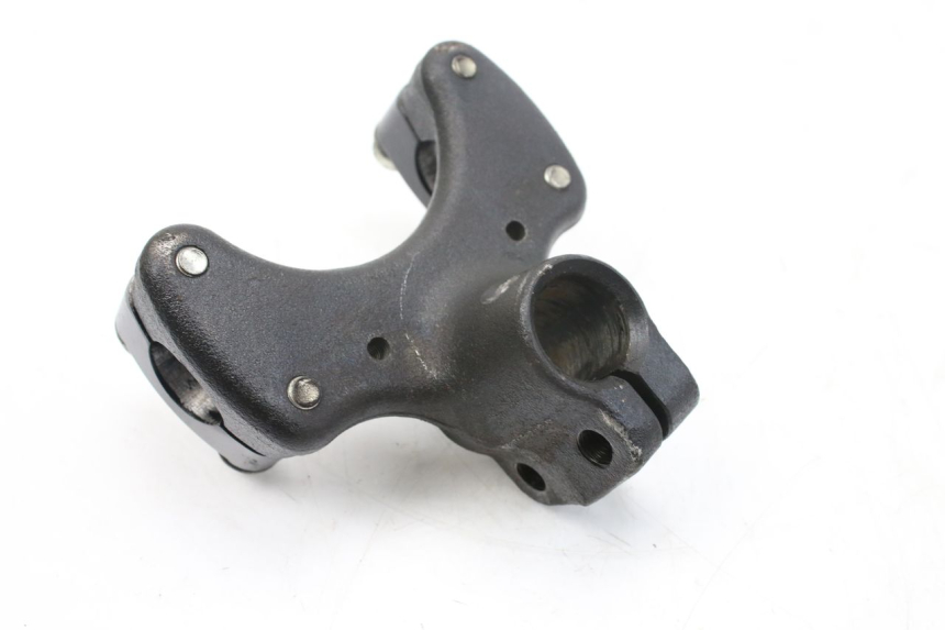 photo de STUURSTAM SUZUKI AN BURGMAN 400 (2006 - 2010) - Zoom op gebruiksstaat