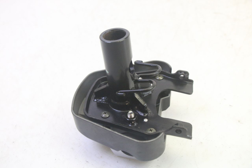 photo de STUURSTAM SYM CROX 4T 50 (2016 - 2023) - Bevestigingspunten